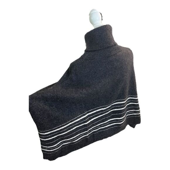 360 Cashmere Gray White Striped Turtleneck Poncho Size Small 100% Cashmere Women - Picture 11 of 14